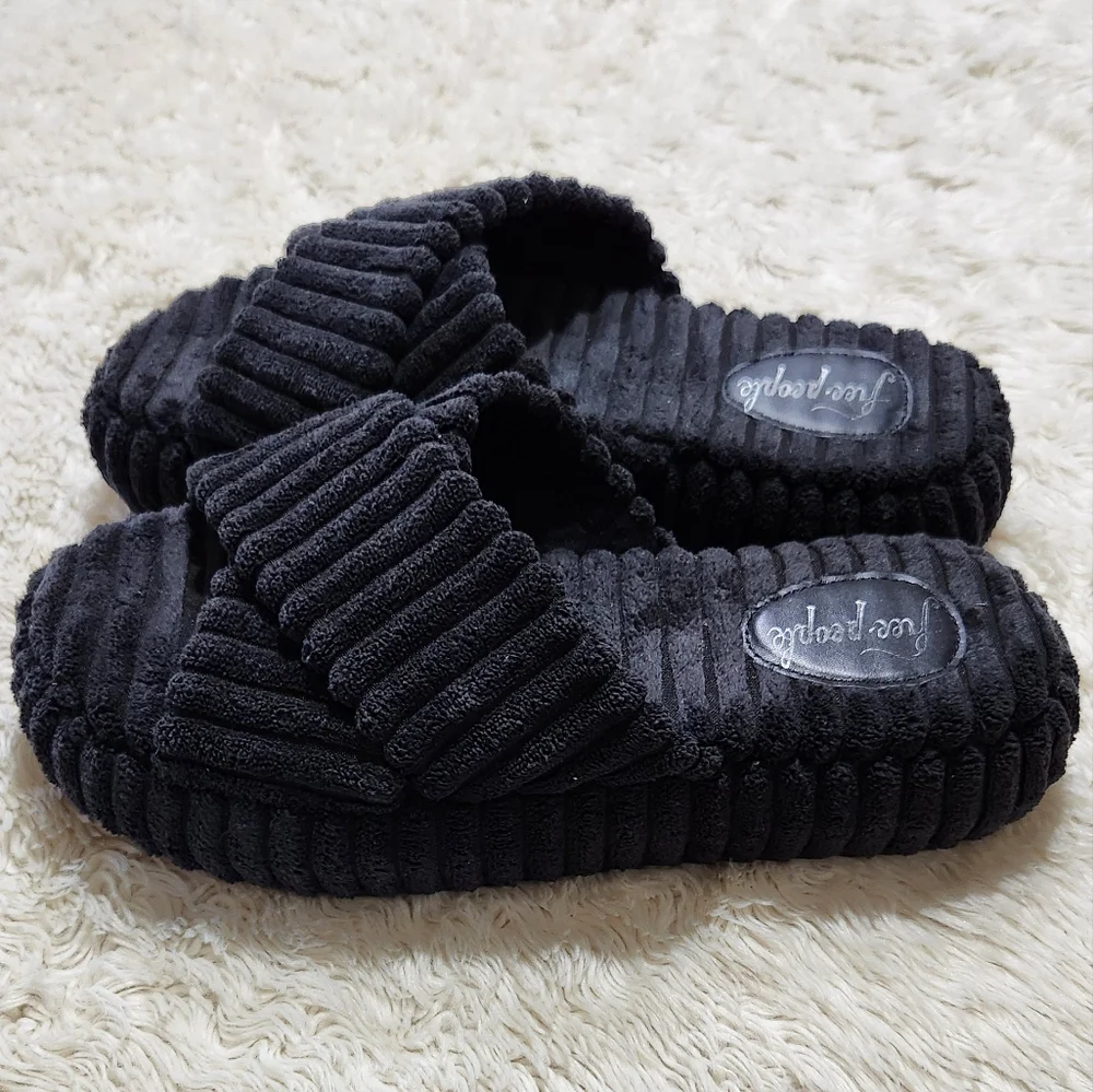 FREE PEOPLE Two Days In Ibiza Black Terry Slide Sandal Sz 9
